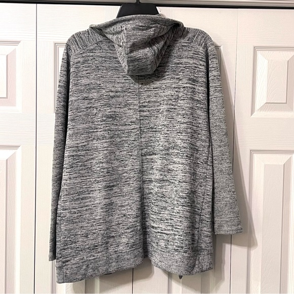 Athleta Marled Gray Hooded Blissful Wrap Cardigan Sweater w/ Pockets size Small - Picture 4 of 12